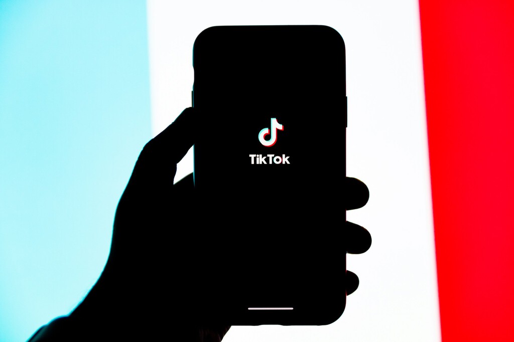 Estados Unidos ha aprobado prohibir TikTok: esto es lo que deberá hacer la red social china para evitarlo 